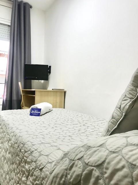 Hostal Badalona Exteriör bild